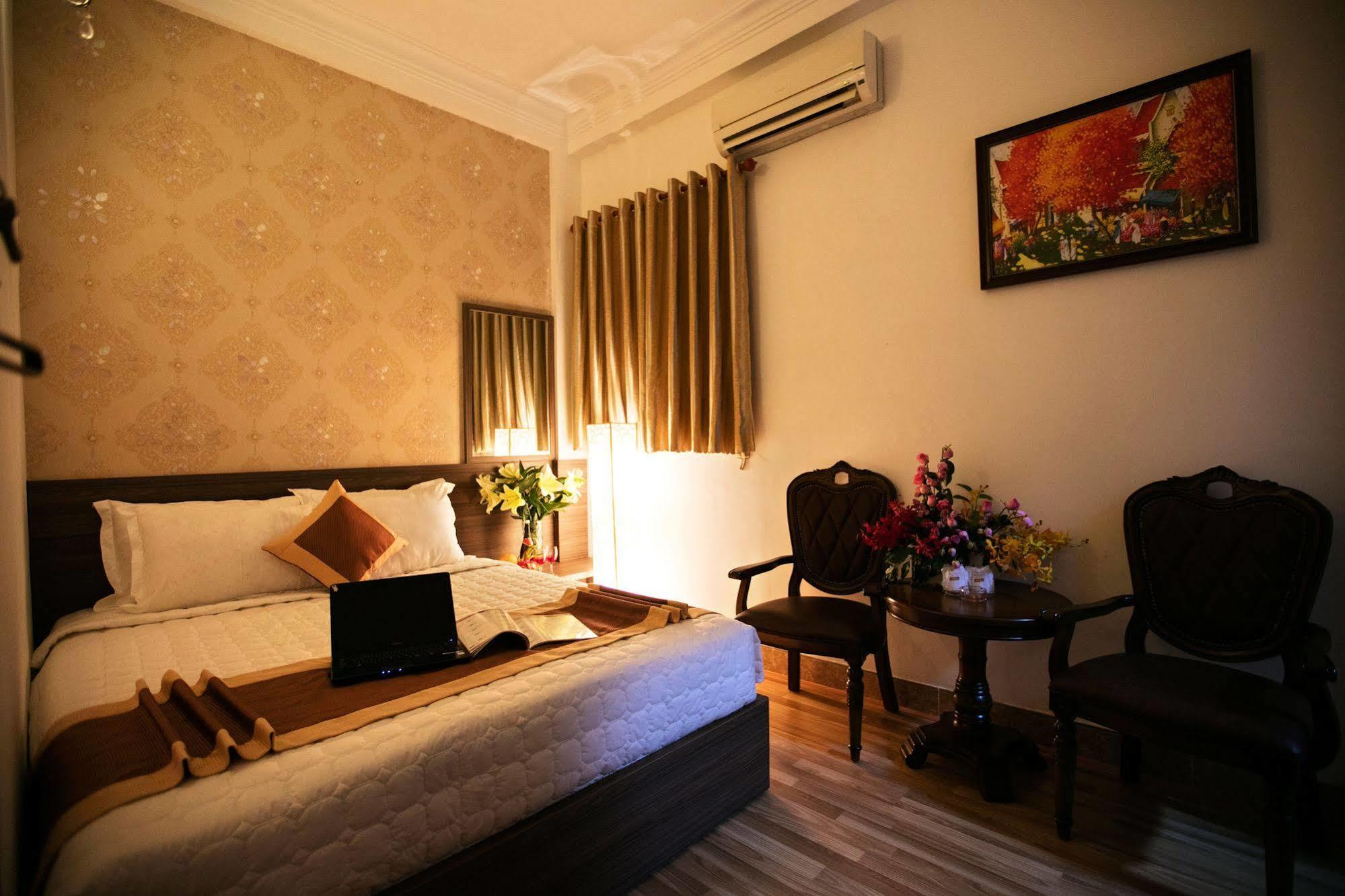 Rosa Centre Hotel ホーチミン市 エクステリア 写真