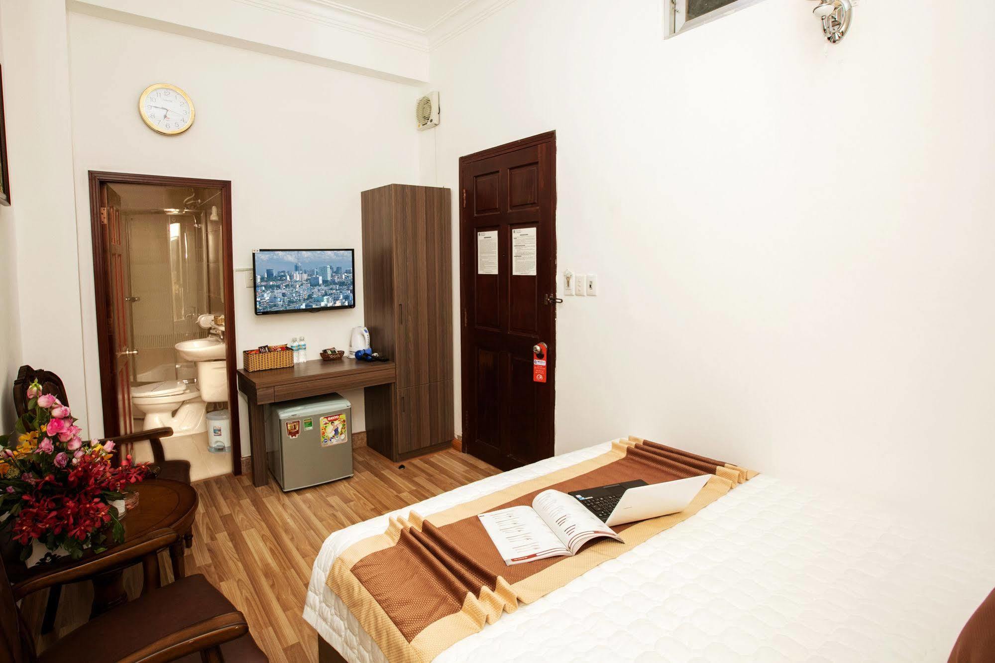 Rosa Centre Hotel ホーチミン市 エクステリア 写真